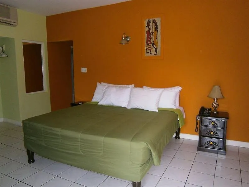 נגריל Merrils Beach Resort I 3*,