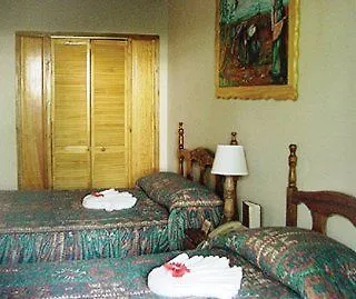 Merrils Beach Resort I Negril